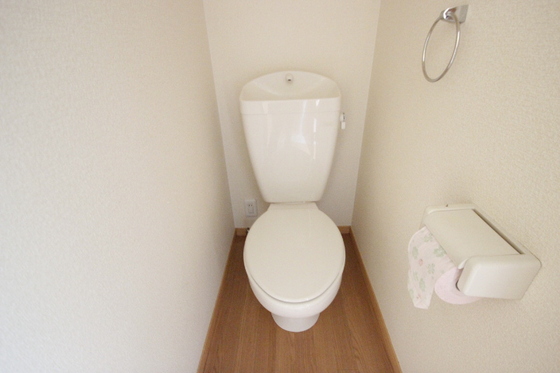 トイレ　※別部屋の写真です