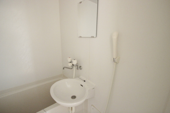 洗面設備　※別部屋の写真です