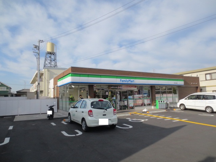 コンビニ　ファミリマート男山金振店（コンビニ）まで491m