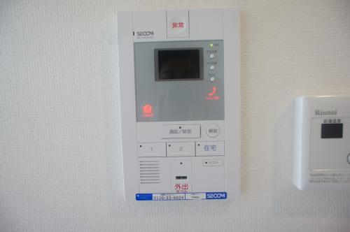 セキュリティ　セコム入ってます