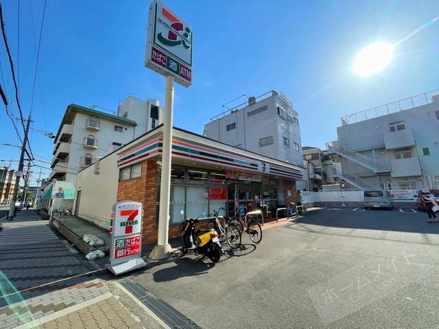 コンビニ　セブンイレブン大阪南住吉1丁目店（コンビニ）まで111m