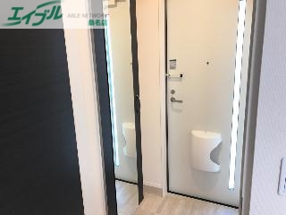 玄関　同型タイプ画像