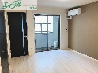 居室・リビング　同型タイプ画像