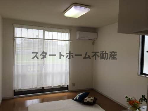 居室・リビング　使いやすい居間です