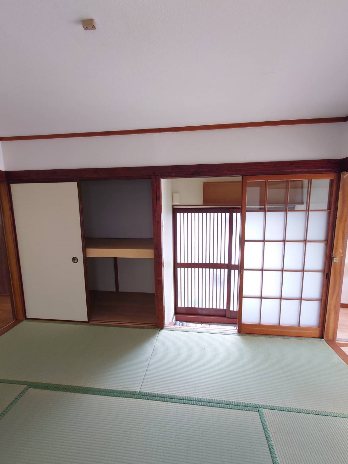収納　和室→洋室へリフォーム中