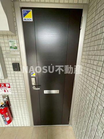 玄関　明るい玄関です