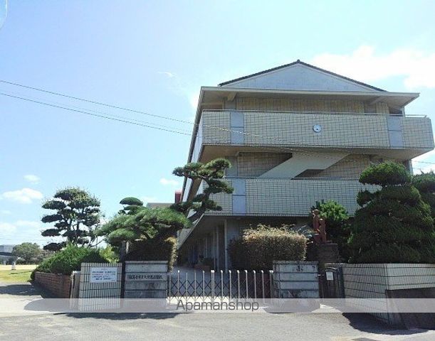 小学校　観音寺市立大野原小学校（小学校）まで3000m