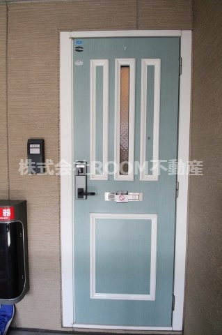玄関　落ち着いた玄関です