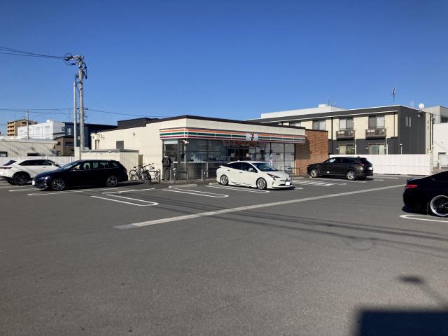 コンビニ　セブン－イレブン岐阜金園町２丁目店（コンビニ）まで394m