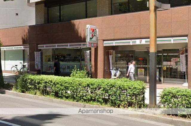 コンビニ　セブンイレブン（コンビニ）まで171m