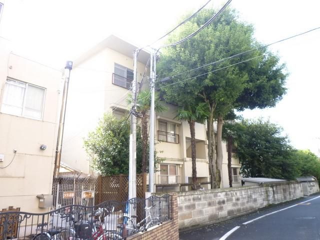 建物外観　閑静な住宅街にあります
