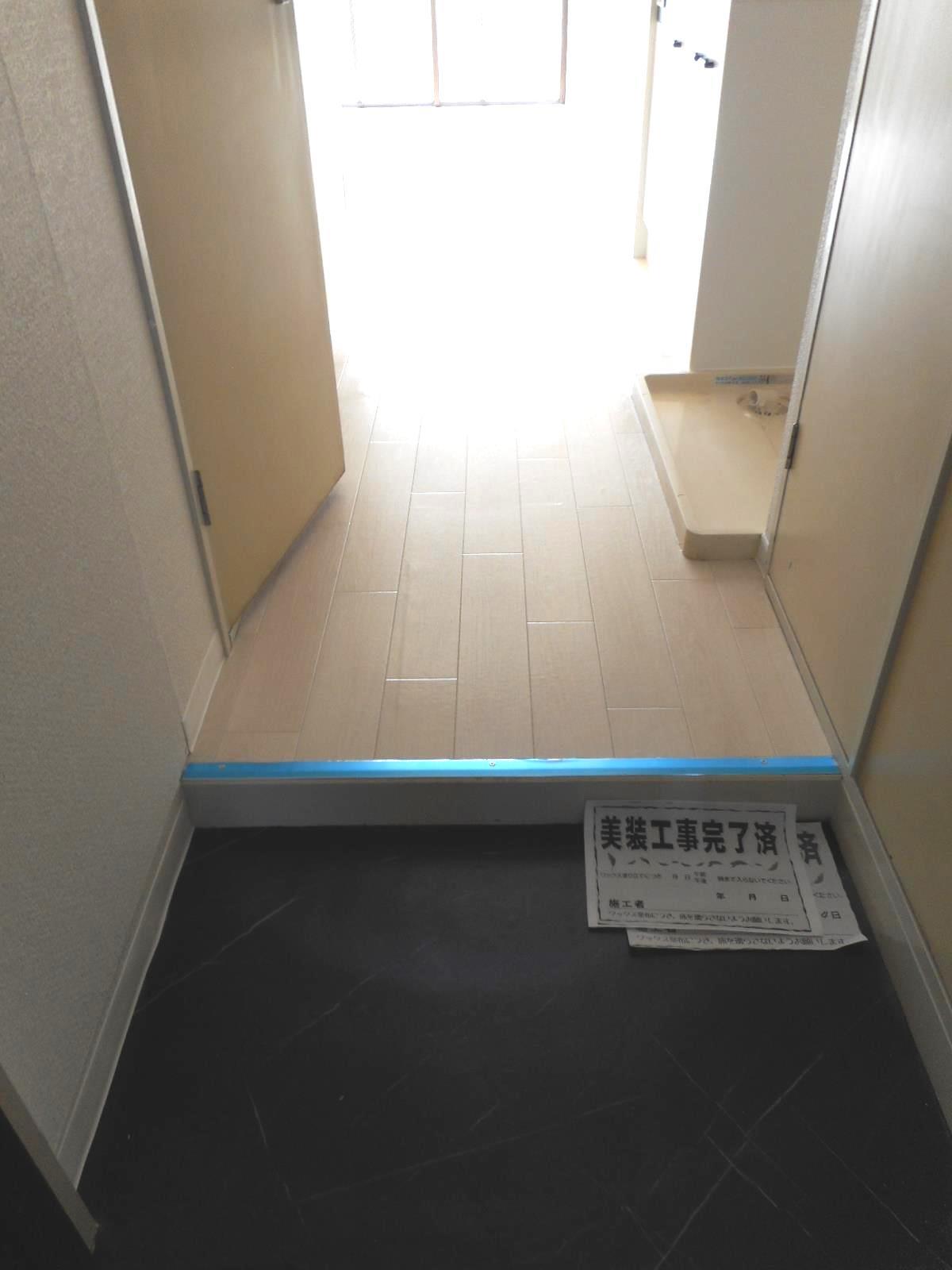 玄関　玄関