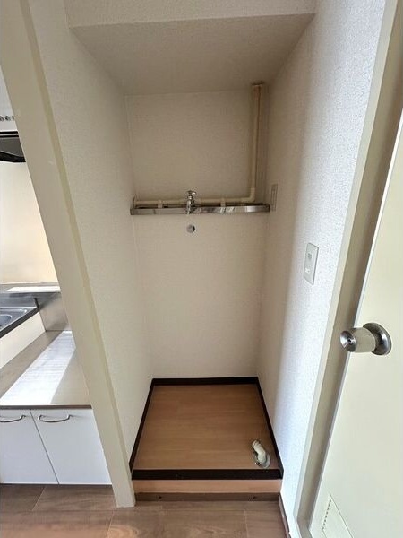 洗面設備　※写真は別号室１ＤＫです。