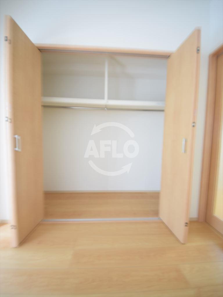 収納　アルデールトモ北堀江　クローゼット