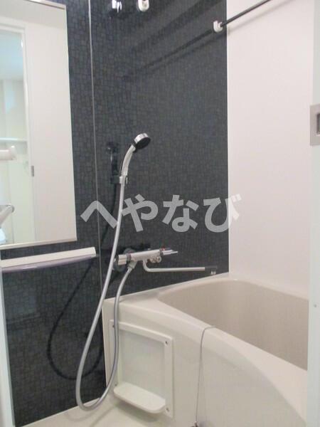バス・シャワールーム　他号室　同施工参考写真