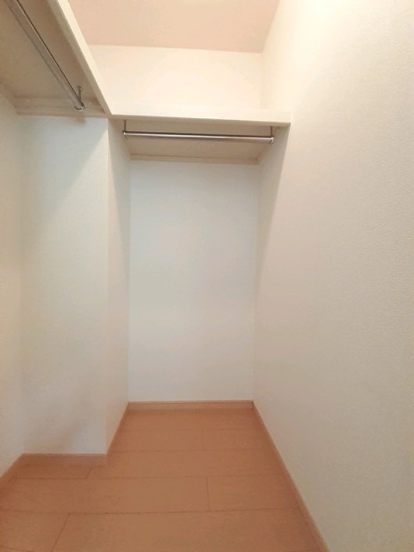 収納　図面と現状に相違がある場合には現状を優先