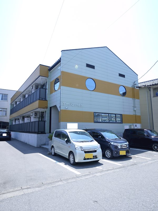 建物外観　福井工業大学まで約500ｍです。