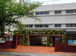 大学・短大　私立新渡戸文化短期大学（大学・短大）まで323m