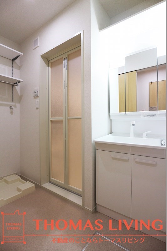 洗面設備　建築中の為、同シリーズの写真です。