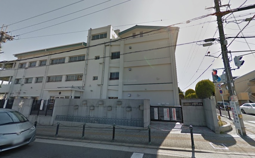 小学校　河内長野市立千代田小学校（小学校）まで754m