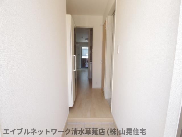 玄関　ゆったりとした玄関です