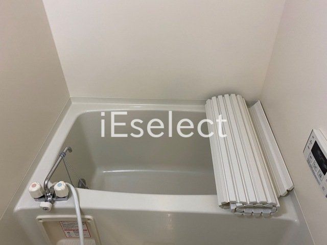 バス・シャワールーム　追い焚き機能付きです★