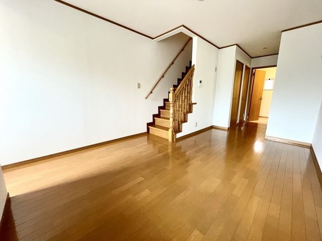 居室・リビング　お部屋探しはタウンハウジング蘇我店にお任せ下さい♪