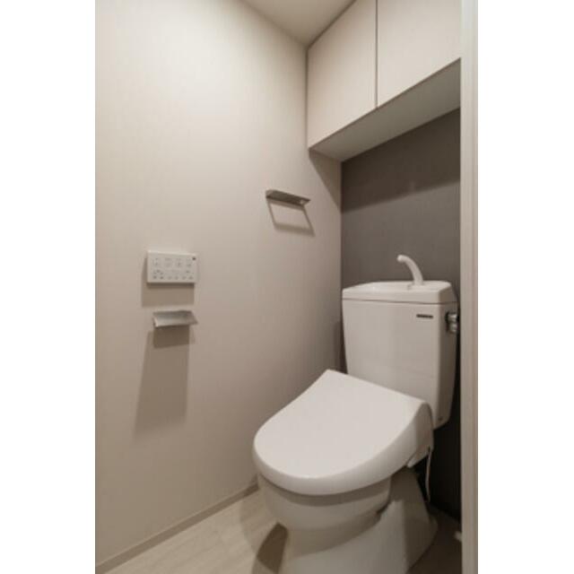 トイレ　※写真は同タイプ住戸です。