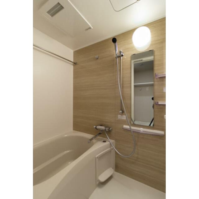 バス・シャワールーム　※写真は同タイプ住戸です。