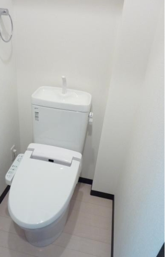 トイレ　別部屋参考写真