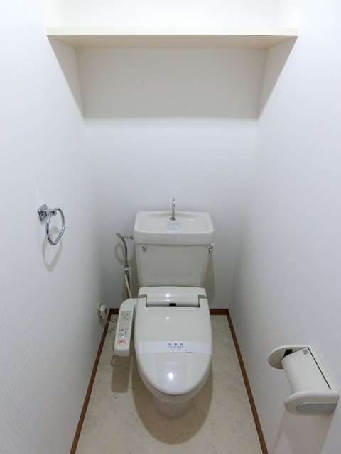 トイレ　図面と現状に相違がある場合には現状を優先