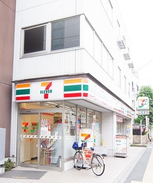 コンビニ　セブンイレブン 北区上中里2丁目店（コンビニ）まで398m