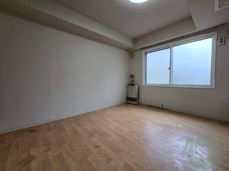 その他部屋・スペース　寝室です。部屋をどう使うかはあなた次第です！