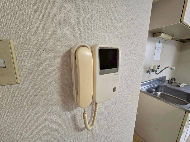 セキュリティ　モニタ付インターホンでセキュリティ面も安心です。
