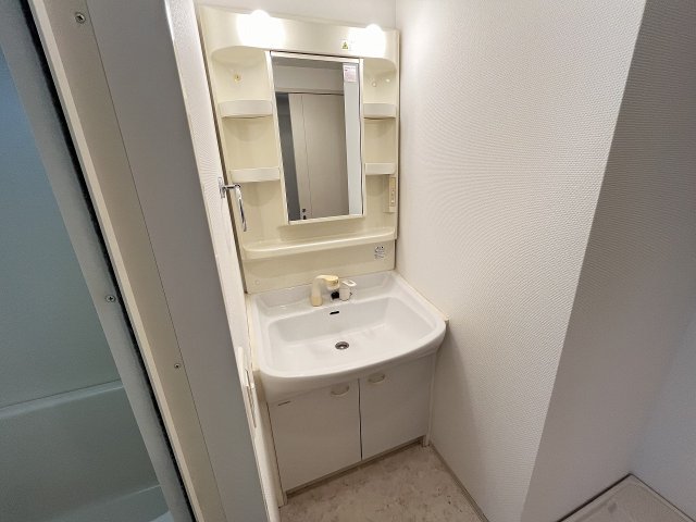 洗面設備　忙しい朝には欠かせない洗面所です