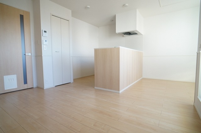 居室・リビング　図面と現状に相違がある場合には現状を優先