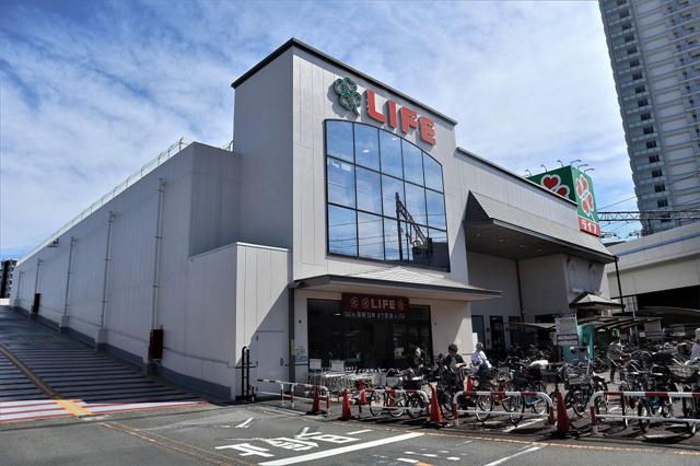 スーパー　（株）ライフコーポレーション／石神井公園店（スーパー）まで567m