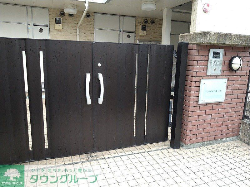 その他　オートロックゲート