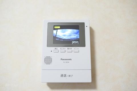 セキュリティ　カメラ付インターホン（イメージ）