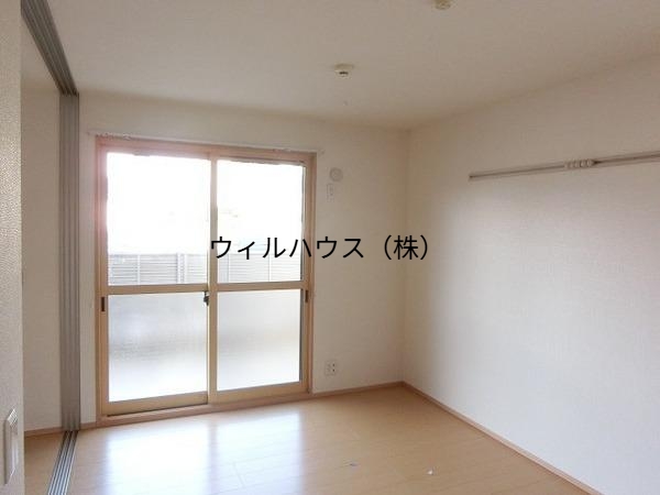 居室・リビング　室内きれいです！