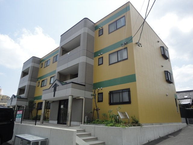 建物外観　外観写真（昼）