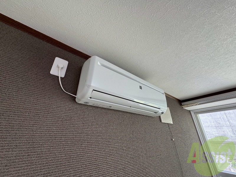 その他設備　エアコンもあり暑い夏もこれで快適ですよ～