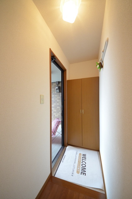 玄関　★～参考写真～写真は別号室のものになります★