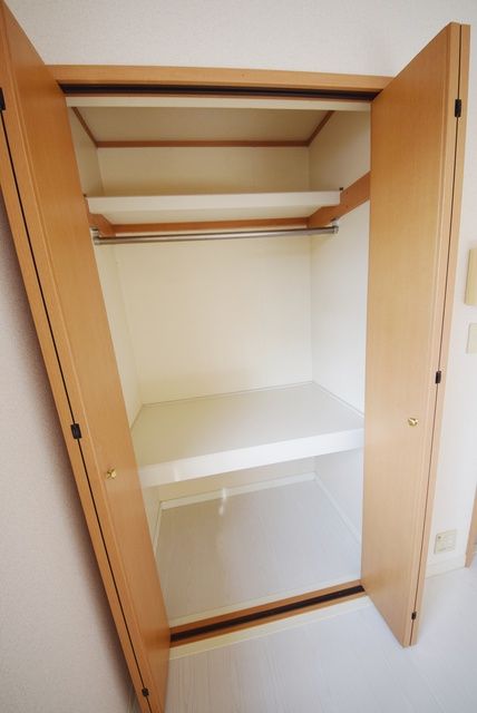 その他設備　★収納たっぷりクローゼット★