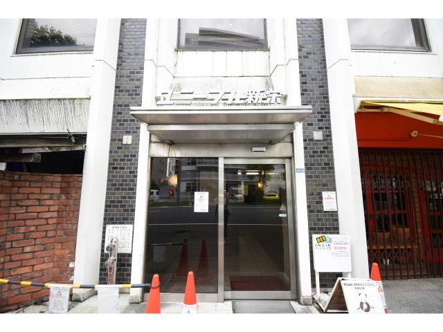 エントランス　エントランス部分