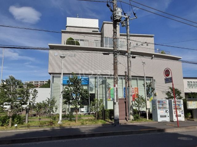 その他　横浜市役所 水道局 配水部 北部方面工事課（その他）まで596m