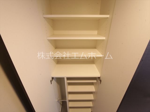 玄関　玄関（シューズボックス付）