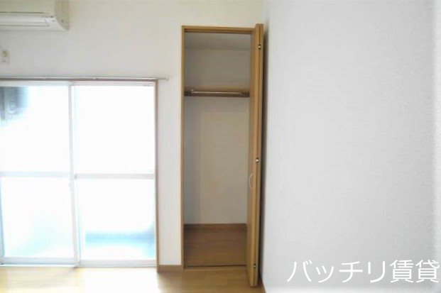 収納　別号室写真の為、現状を優先いたします