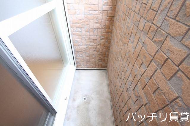 バルコニー　別号室写真の為、現状を優先いたします