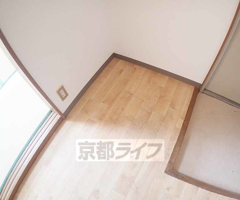 玄関　シューズボックス置けます。